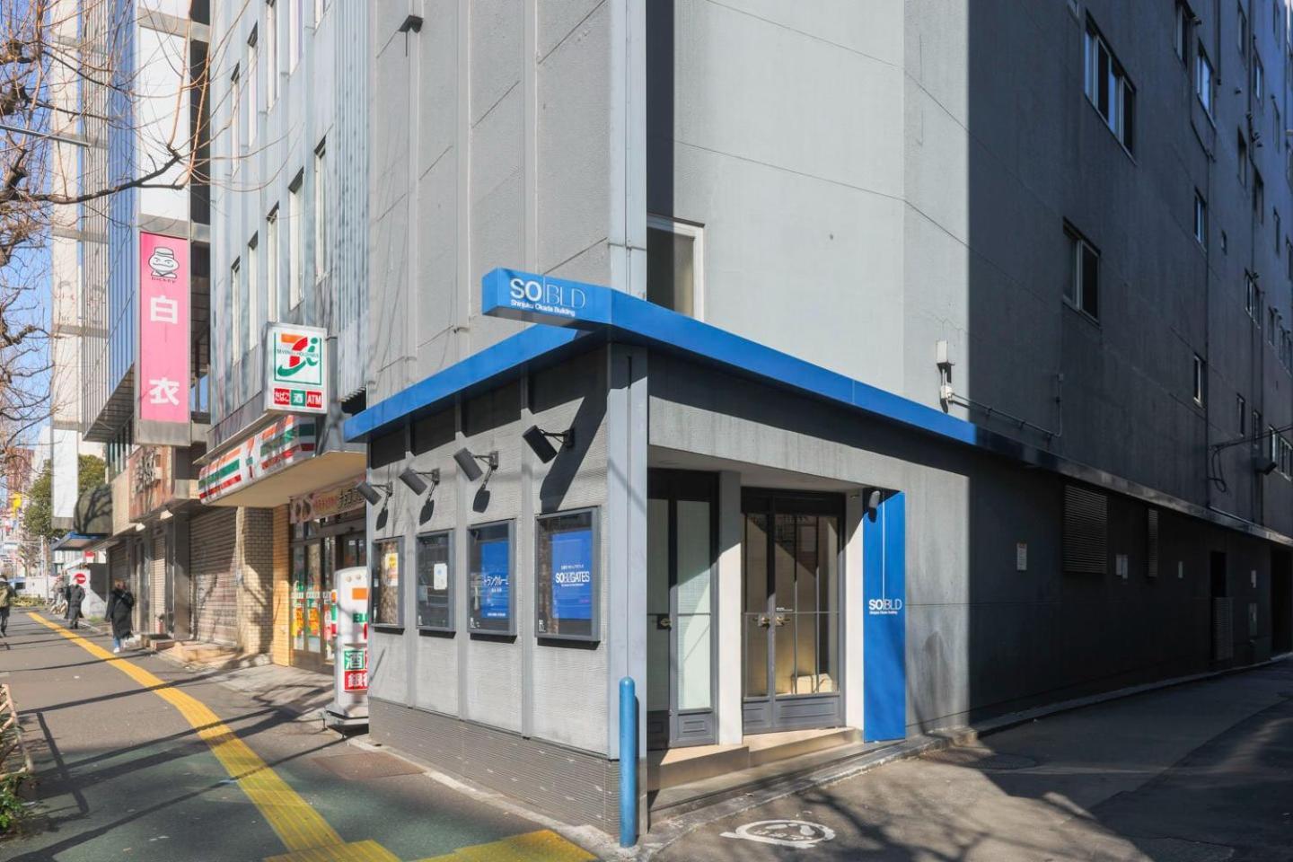 Shinjuku Okada Building Lägenhet Tokyo prefektur Exteriör bild
